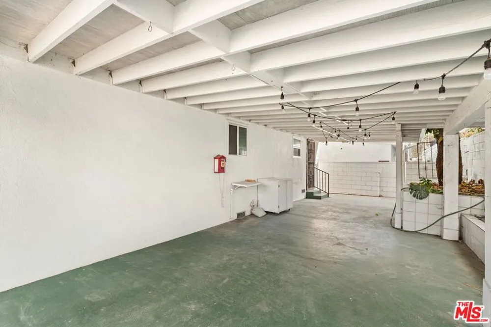 1155 Miller Avenue Los Angeles, CA 90063