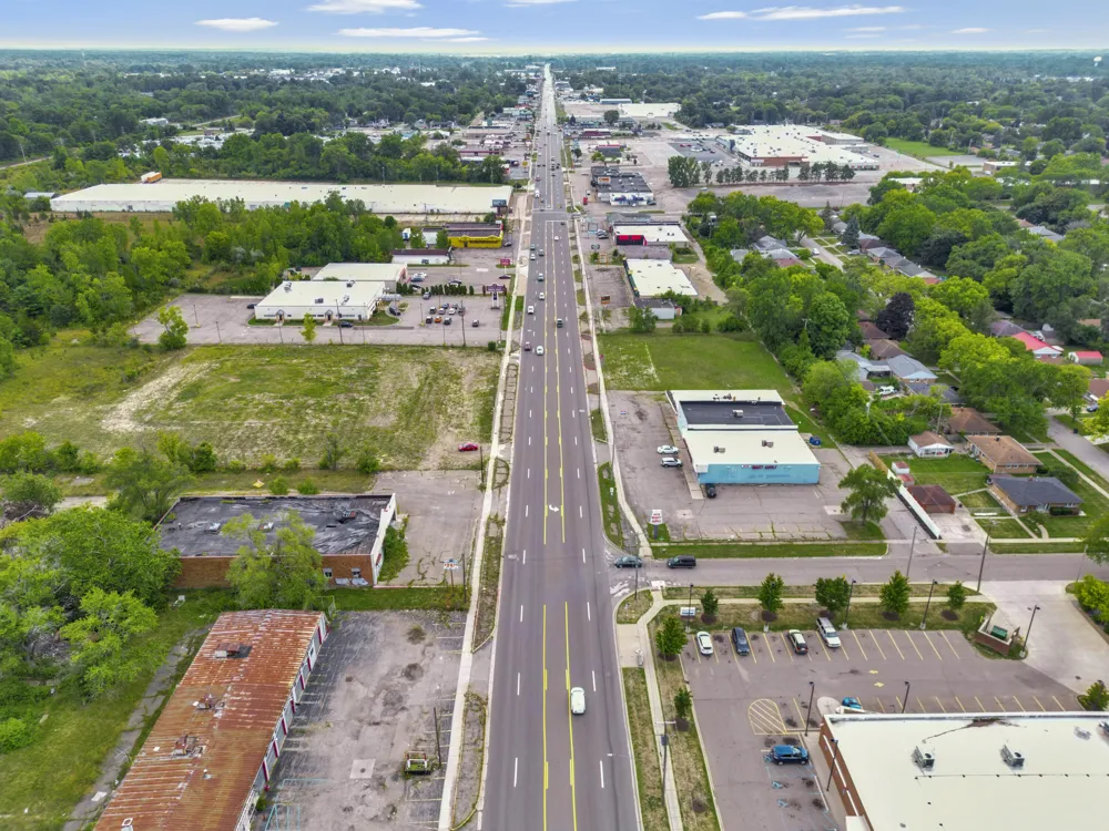 2913 S Dort Highway Flint, MI 48507
