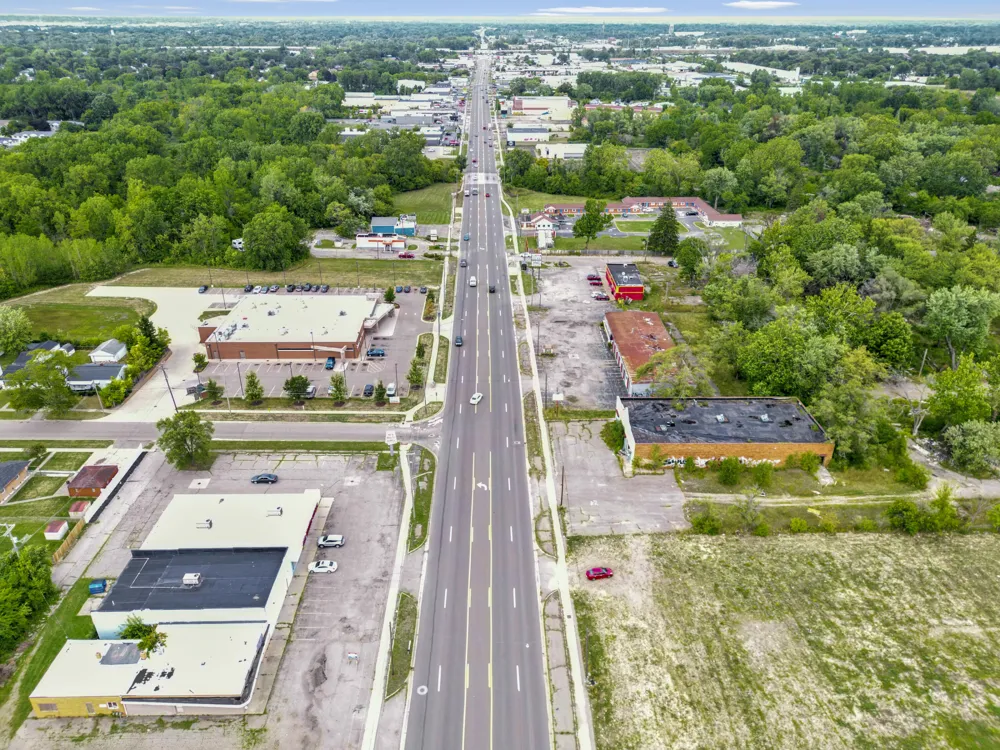 2913 S Dort Highway Flint, MI 48507