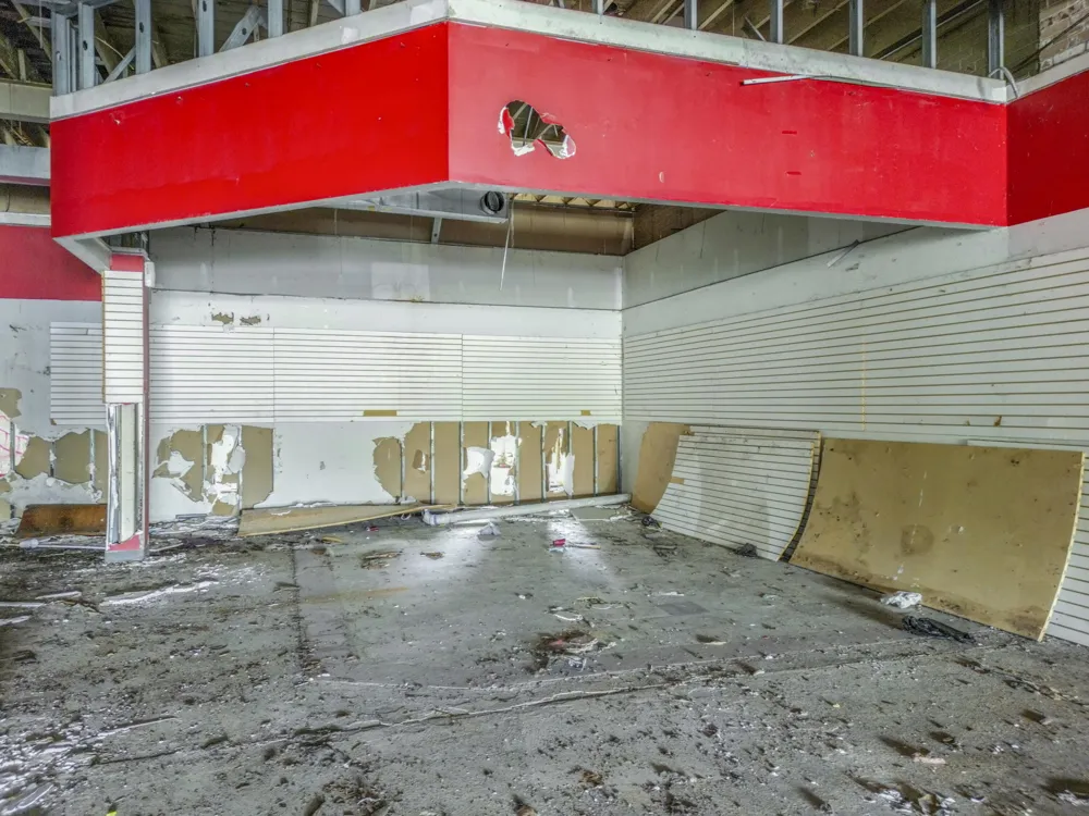 2913 S Dort Highway Flint, MI 48507
