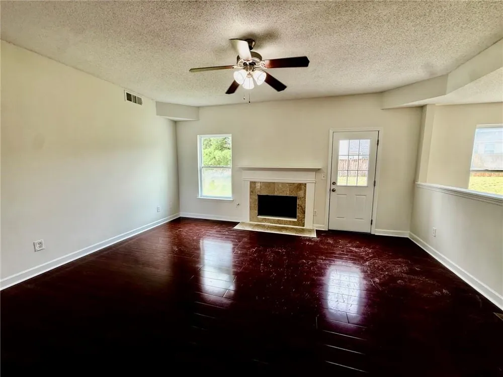 510 Shire Lane Fairburn, GA 30213