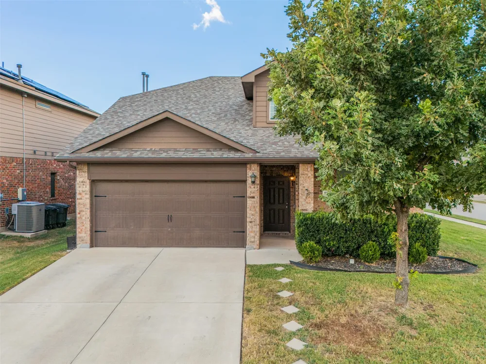 1220 Freestone Court Fort Worth, TX 76179