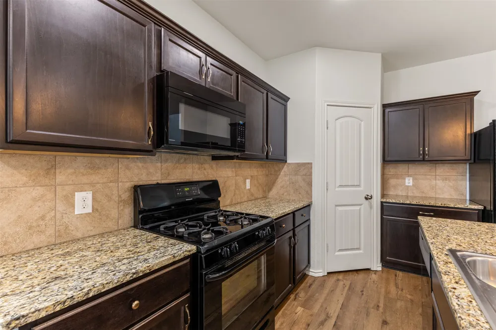 1220 Freestone Court Fort Worth, TX 76179