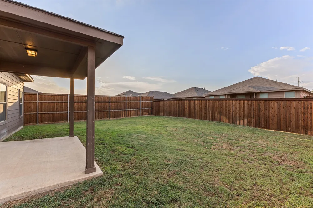 1220 Freestone Court Fort Worth, TX 76179