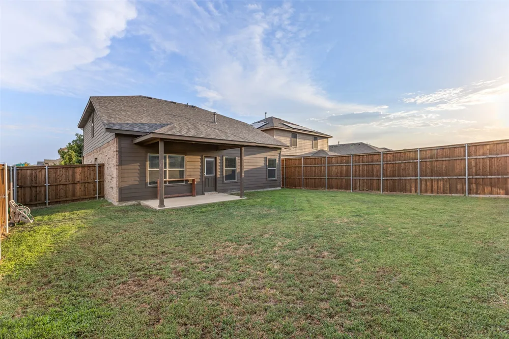 1220 Freestone Court Fort Worth, TX 76179