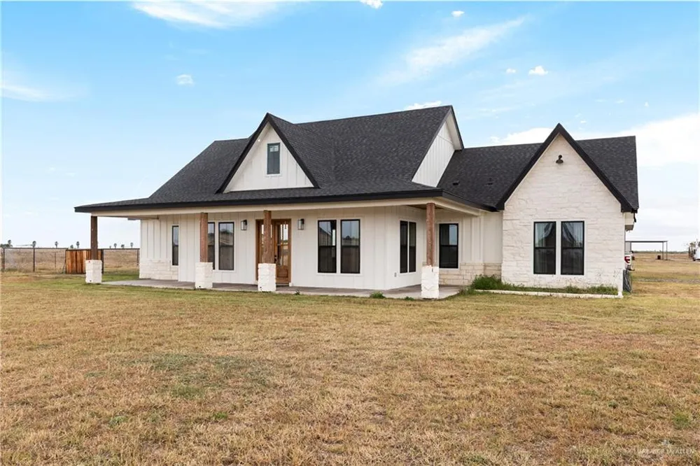 23588 BeefMaster Road Alamo, TX 78538