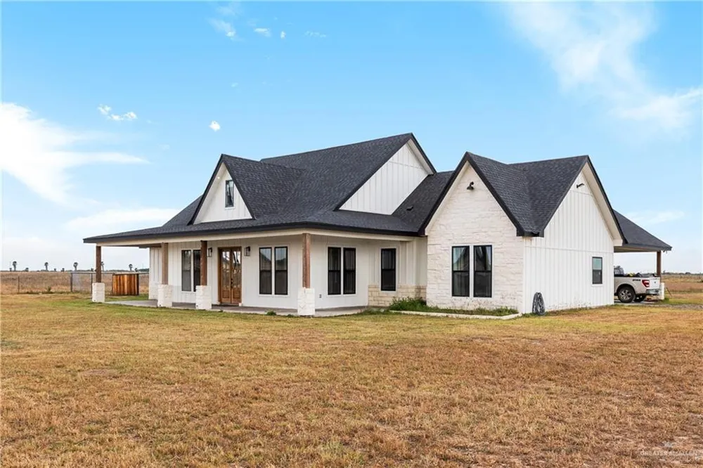 23588 BeefMaster Road Alamo, TX 78538