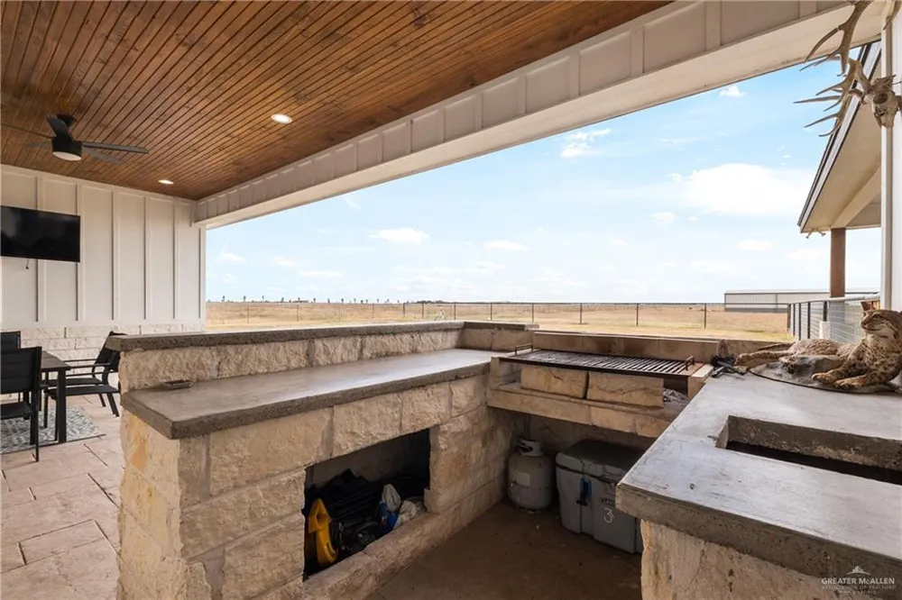 23588 BeefMaster Road Alamo, TX 78538