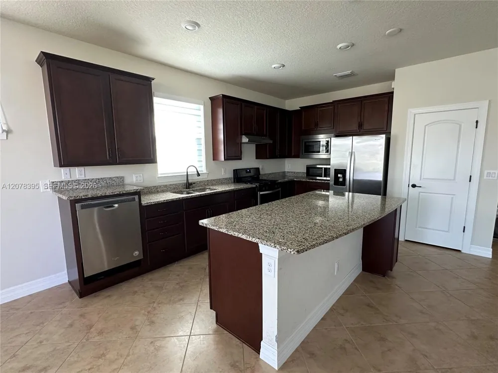 12763 SW Vermillion Cir Port St. Lucie, FL 34987