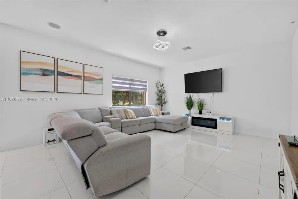 11242 SW 242nd St Homestead, FL 33032
