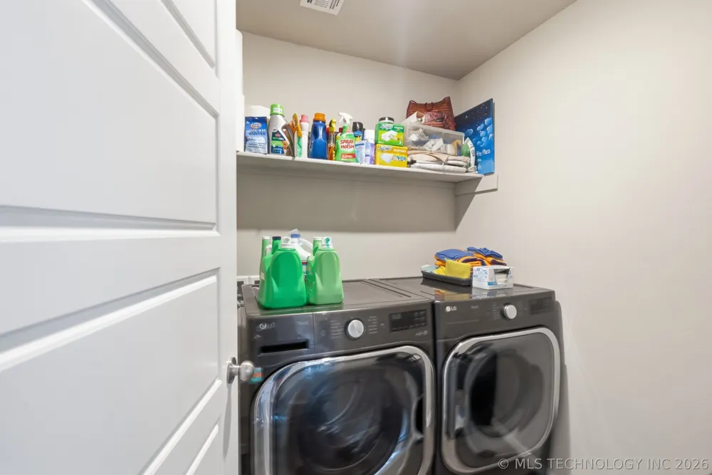 7511 E 143 STREET Collinsville, OK 74021