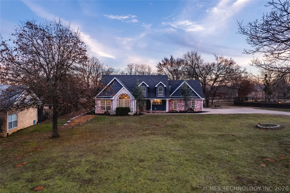291 Cedar Ridge Road Eufaula, OK 74432