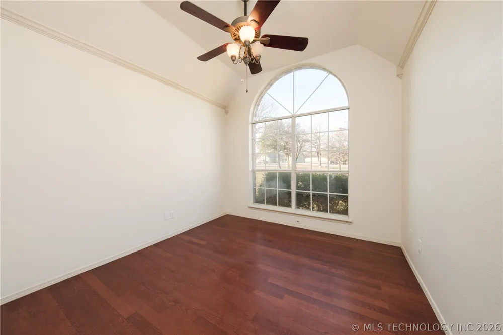 291 Cedar Ridge Road Eufaula, OK 74432