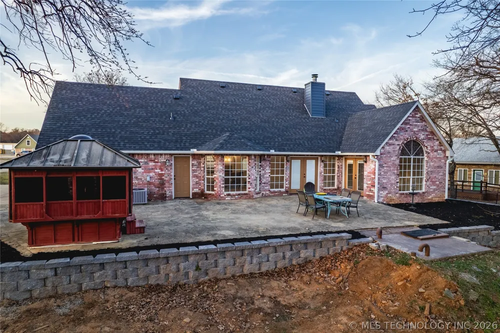291 Cedar Ridge Road Eufaula, OK 74432