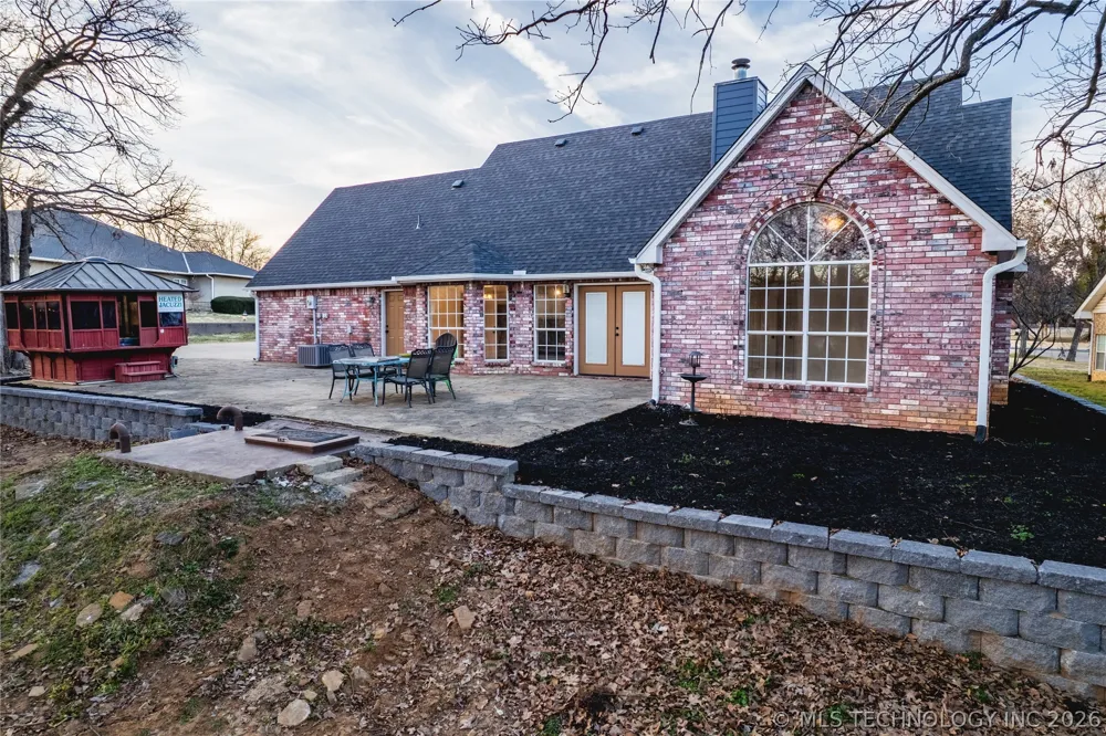 291 Cedar Ridge Road Eufaula, OK 74432