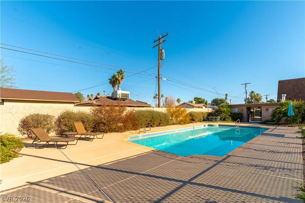 1301 E St Louis Avenue #C Las Vegas, NV 89104