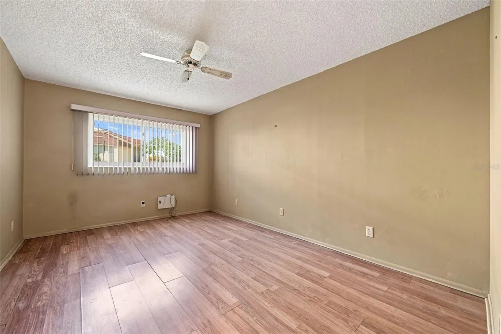 2295 BELGIAN LANE #5 Clearwater, FL 33763