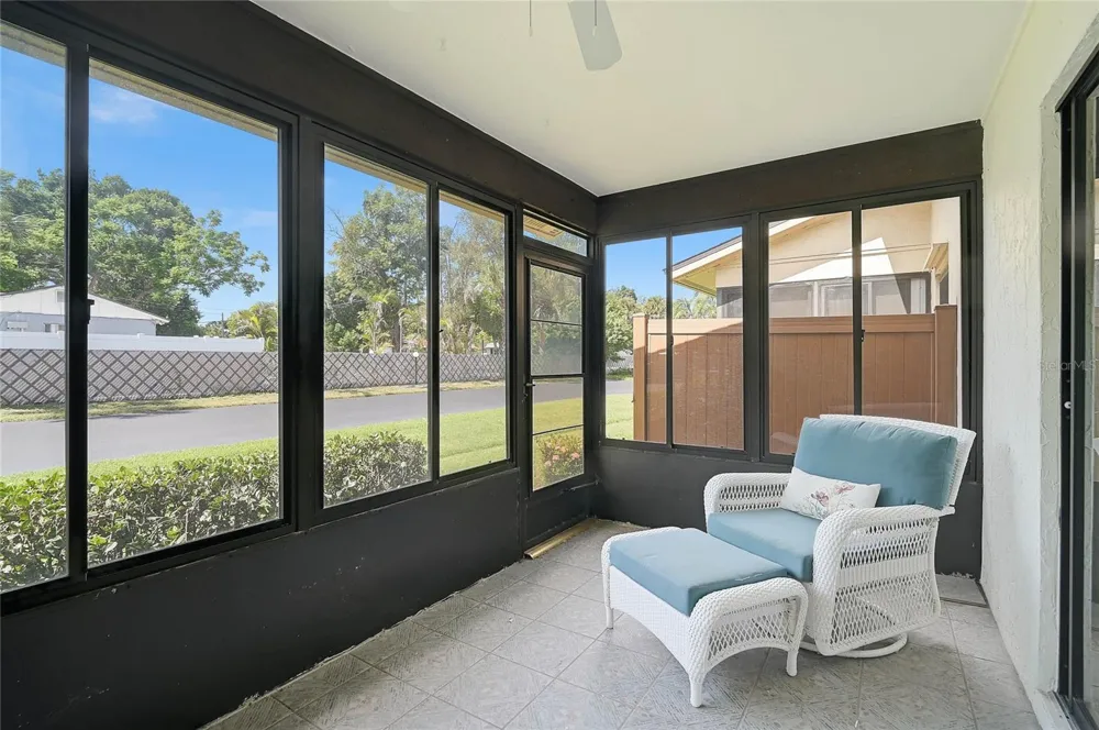 3189 GLEN ELYN BOULEVARD #3 Sarasota, FL 34237