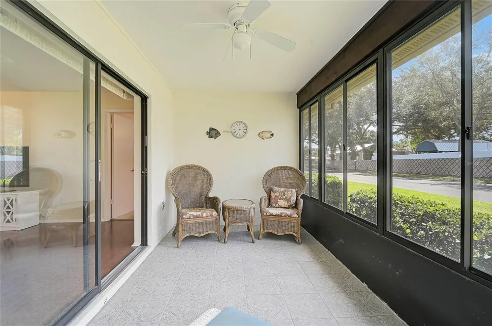 3189 GLEN ELYN BOULEVARD #3 Sarasota, FL 34237