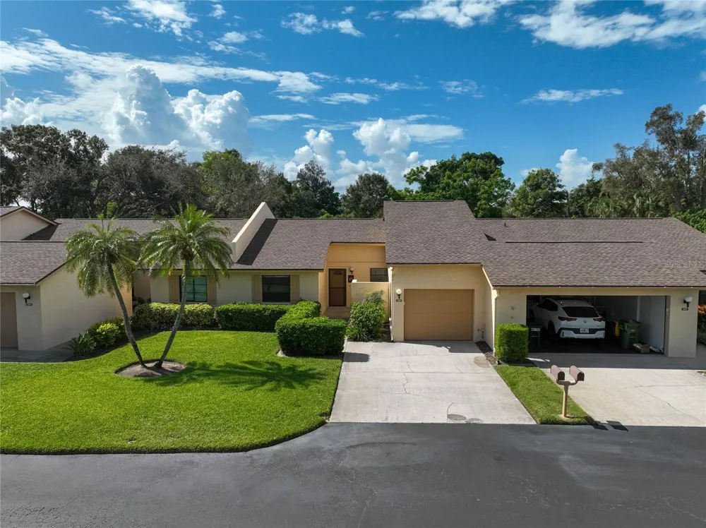 3189 GLEN ELYN BOULEVARD #3 Sarasota, FL 34237