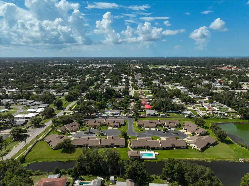 3189 GLEN ELYN BOULEVARD #3 Sarasota, FL 34237