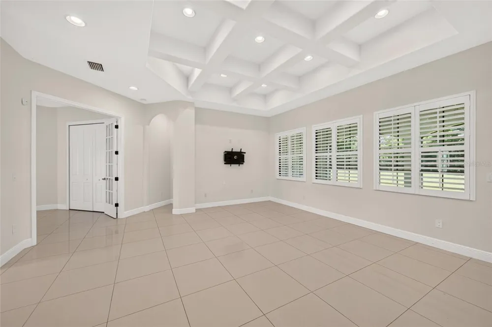 301 PRUETT ROAD Seffner, FL 33584
