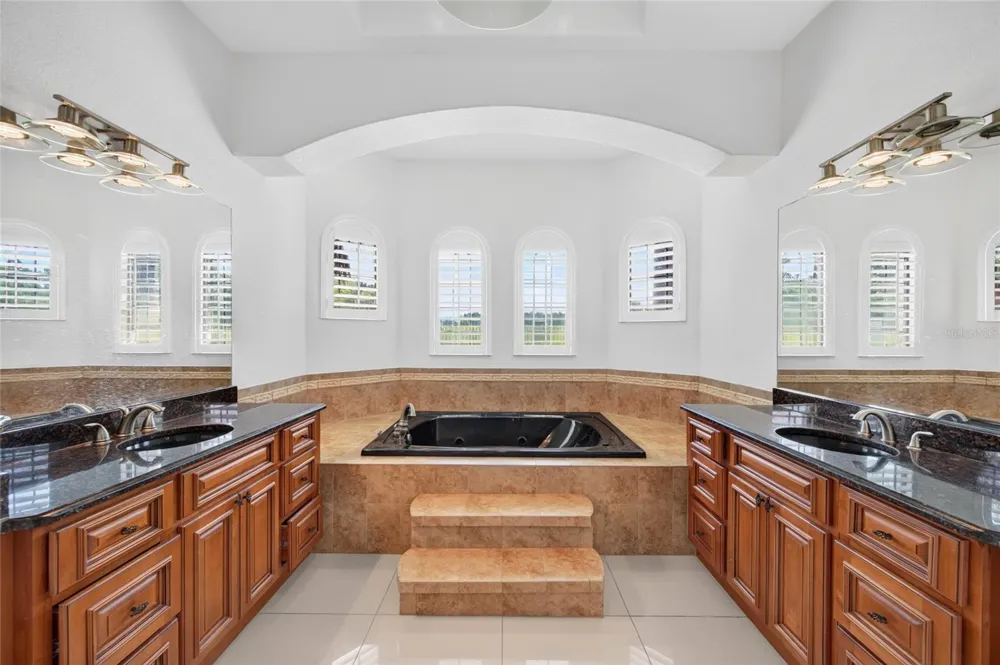 301 PRUETT ROAD Seffner, FL 33584