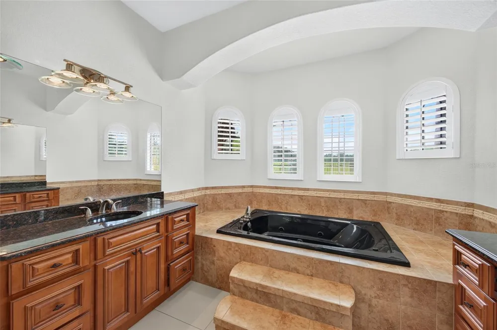 301 PRUETT ROAD Seffner, FL 33584