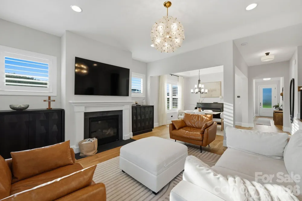 4124 Millstream Road Denver, NC 28037