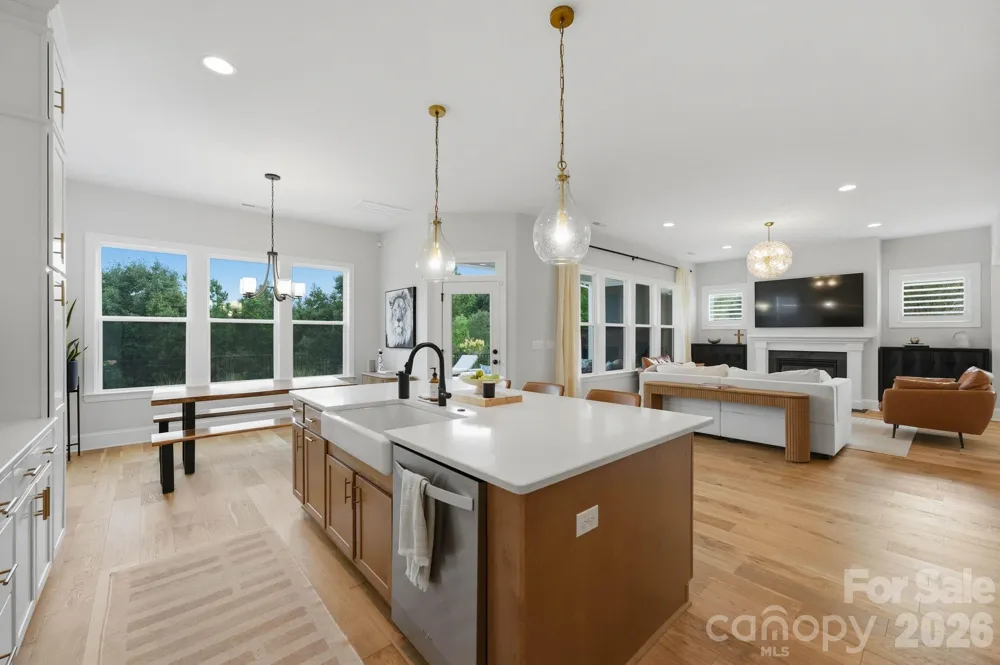 4124 Millstream Road Denver, NC 28037