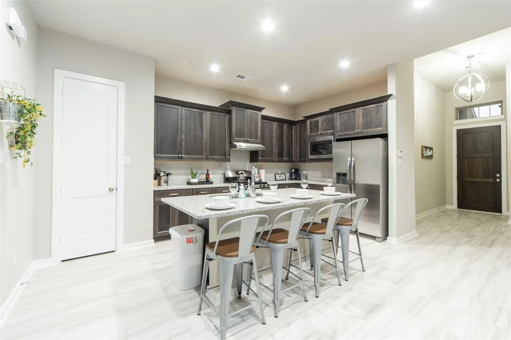 8719 Fox Trail Drive Missouri City, TX 77459