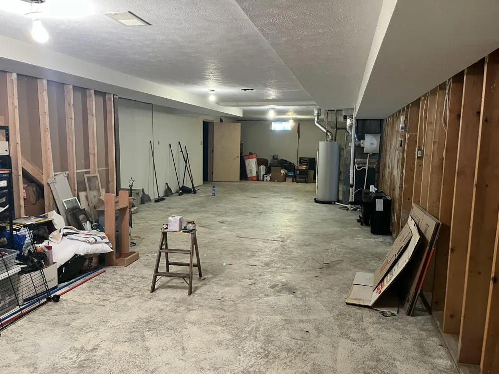 15892 152nd Avenue Spring Lake, MI 49456