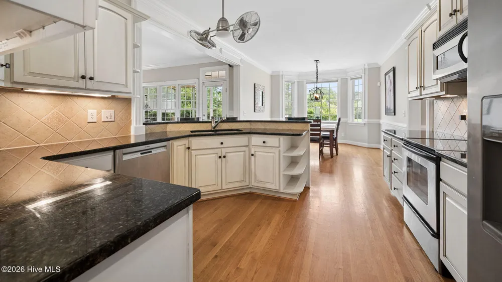 1113 Scarlet Oak Drive Greenville, NC 27858