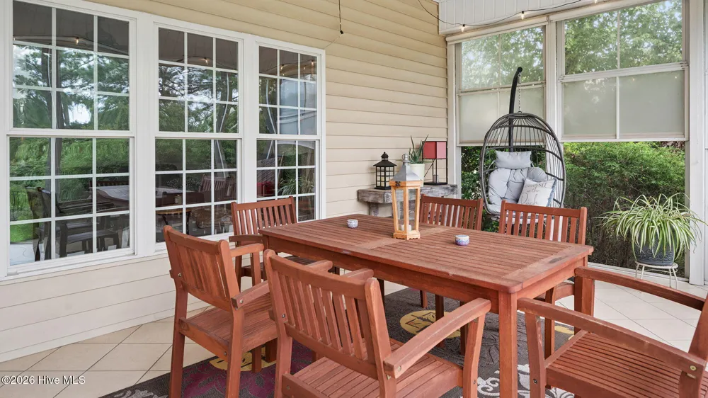 1113 Scarlet Oak Drive Greenville, NC 27858