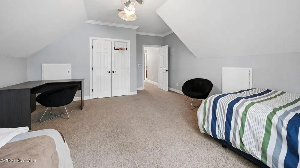 1113 Scarlet Oak Drive Greenville, NC 27858