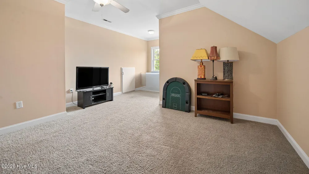 1113 Scarlet Oak Drive Greenville, NC 27858