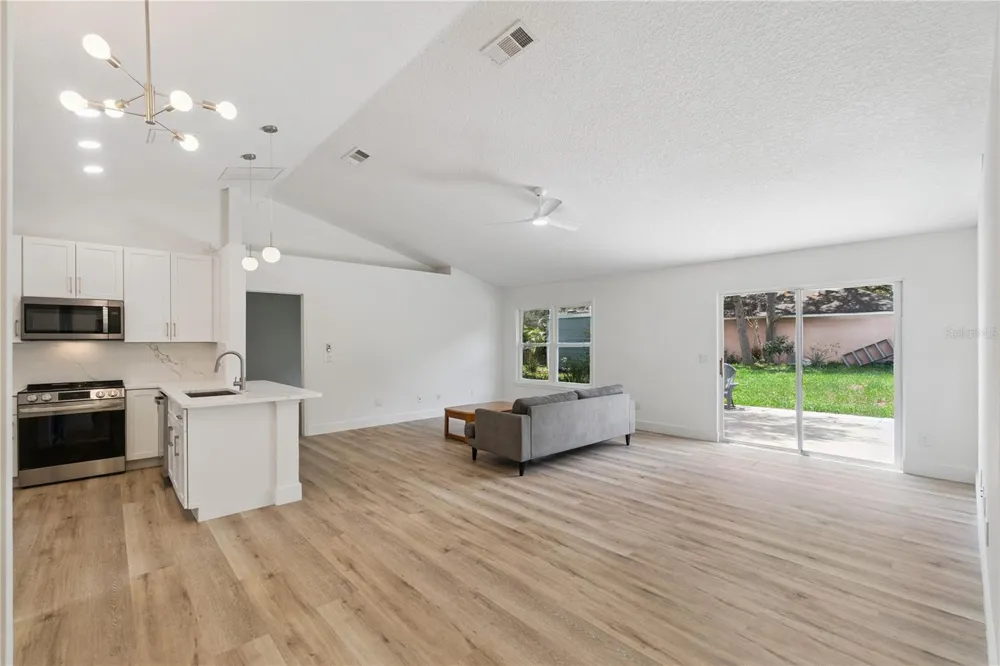 4263 SHADES CREST LANE Sanford, FL 32773