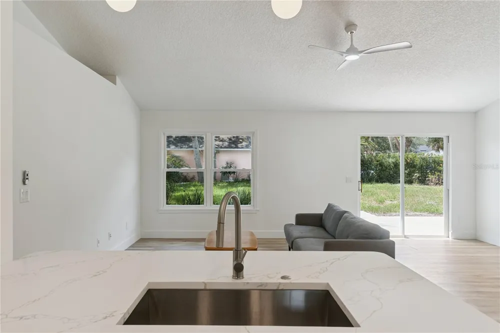 4263 SHADES CREST LANE Sanford, FL 32773