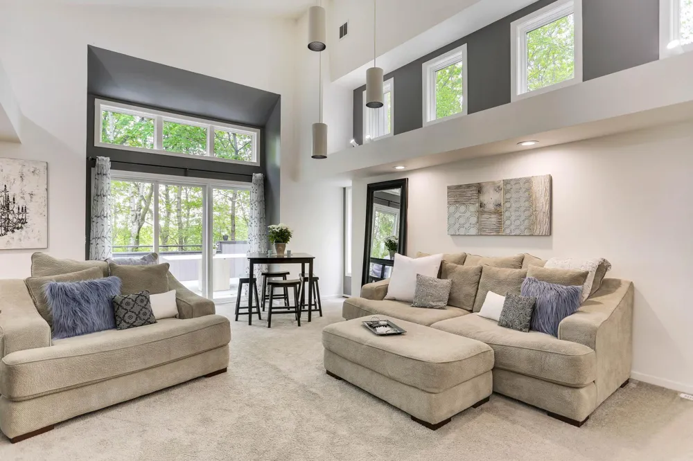 2925 Minnehaha Curve Minnetonka, MN 55391