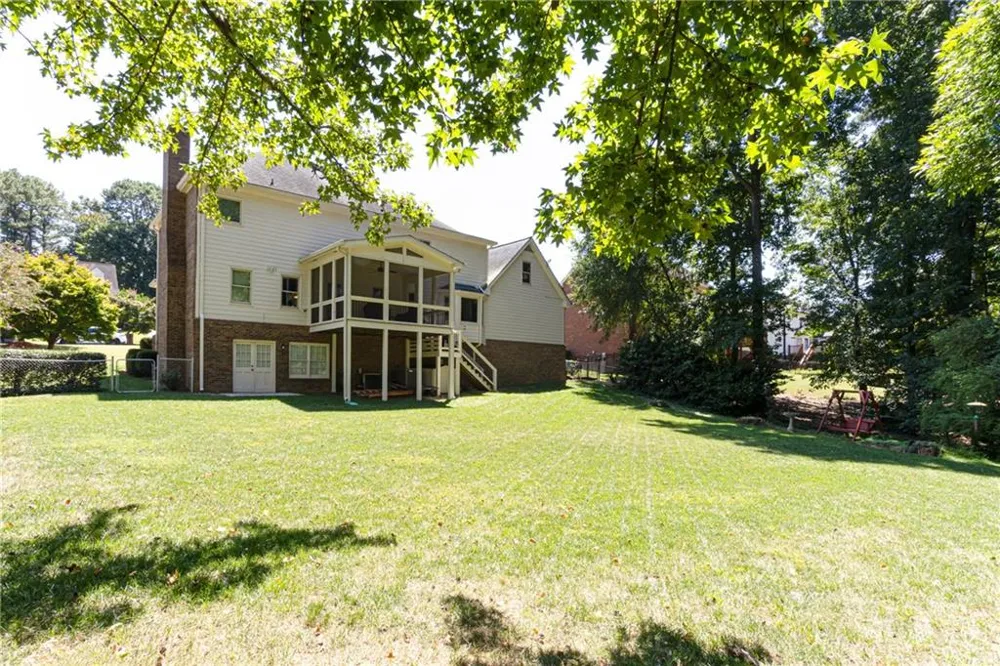 2431 Chimney Top Lane Snellville, GA 30078