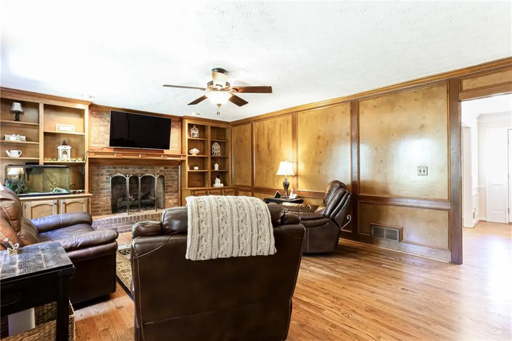 2431 Chimney Top Lane Snellville, GA 30078