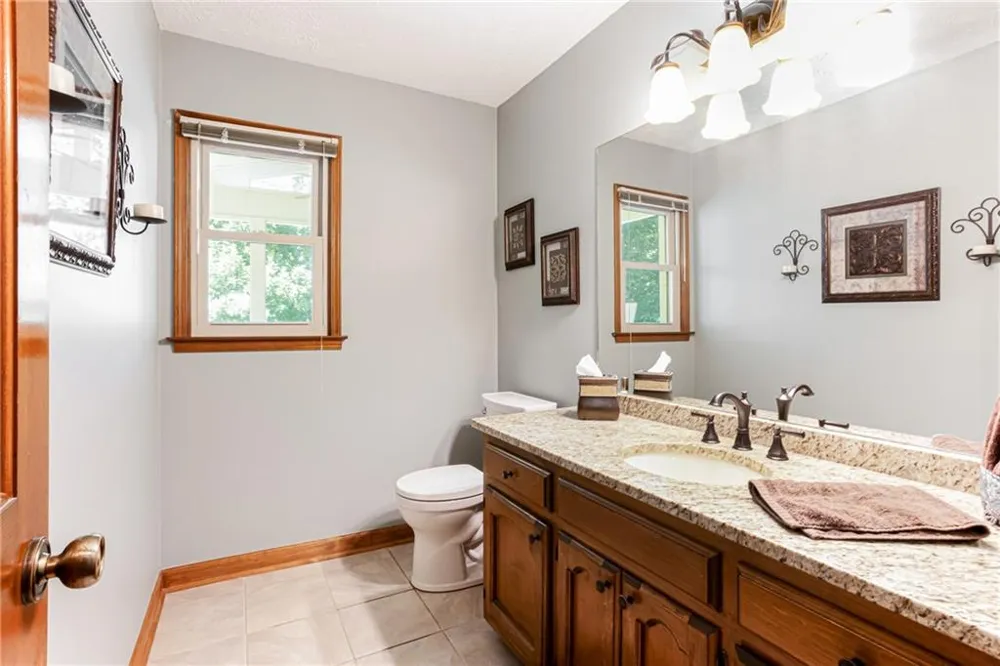 2431 Chimney Top Lane Snellville, GA 30078