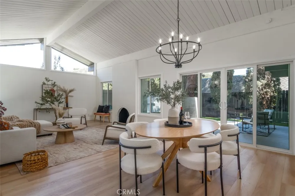 19322 Saylor Terrace North Tustin, CA 92705