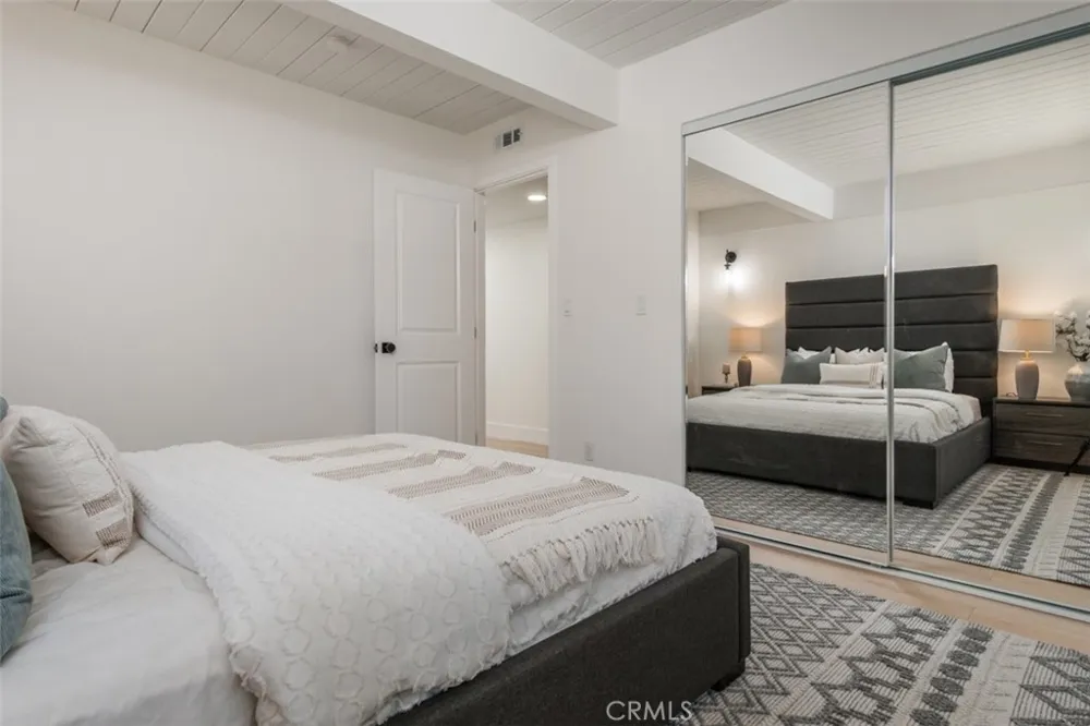 19322 Saylor Terrace North Tustin, CA 92705