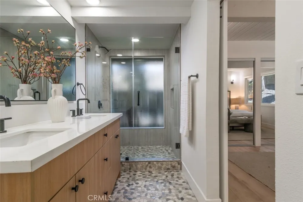19322 Saylor Terrace North Tustin, CA 92705