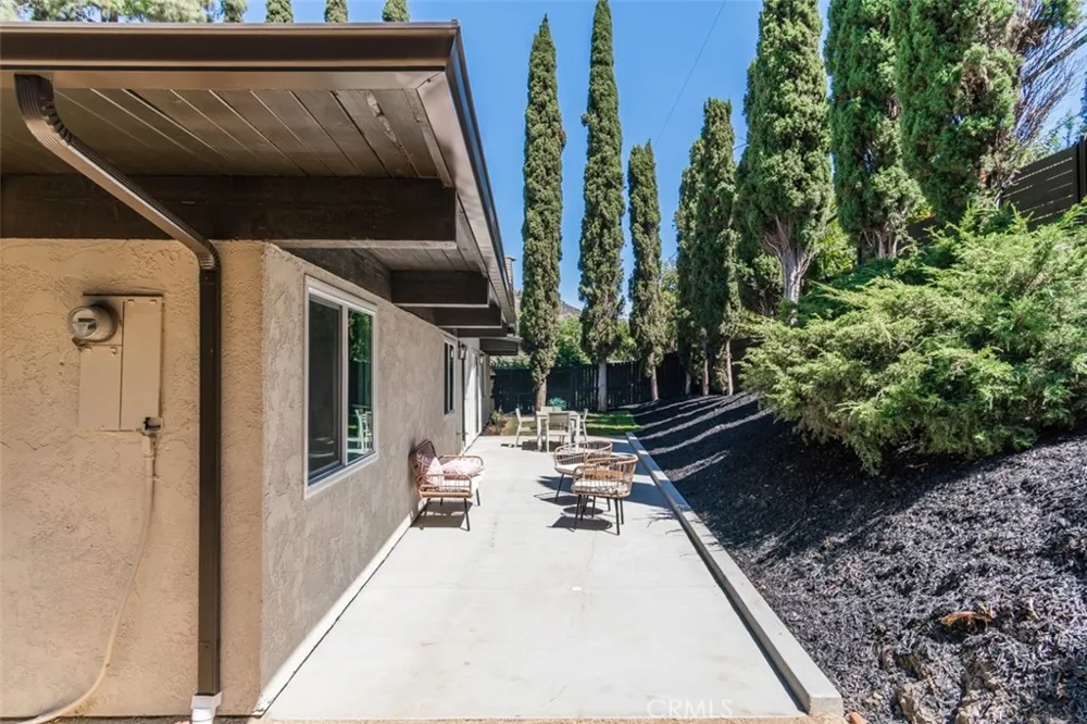 19322 Saylor Terrace North Tustin, CA 92705