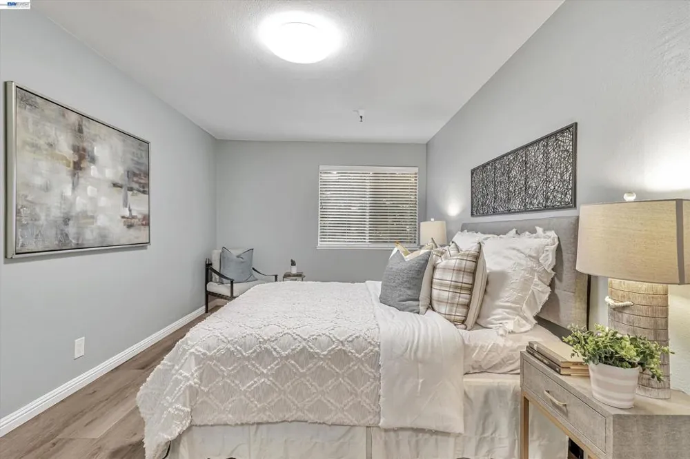 1775 Panda Way #103 Hayward, CA 94541