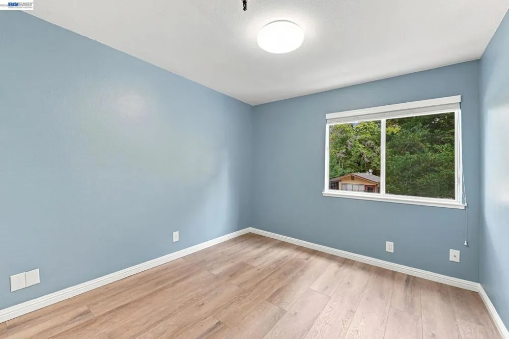 1775 Panda Way #103 Hayward, CA 94541