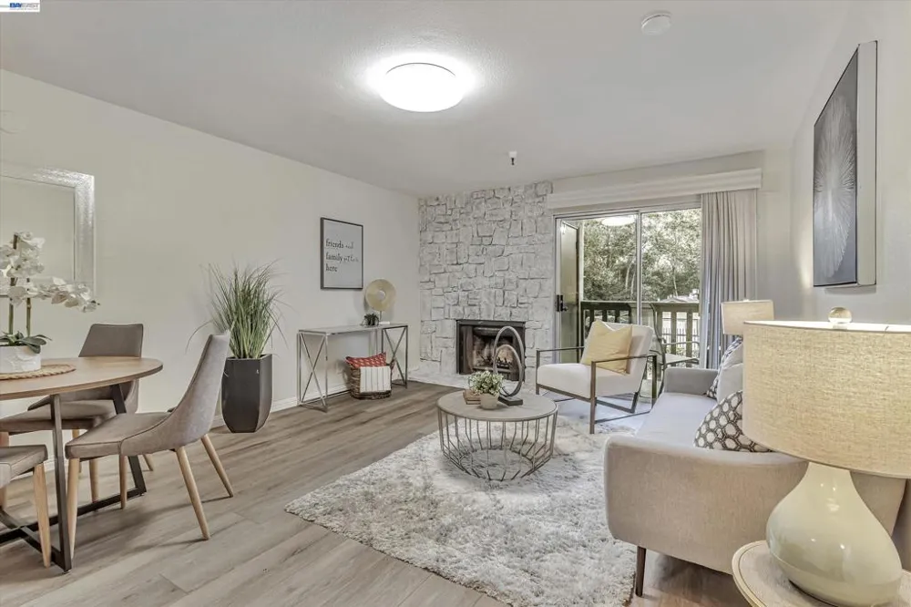 1775 Panda Way #103 Hayward, CA 94541