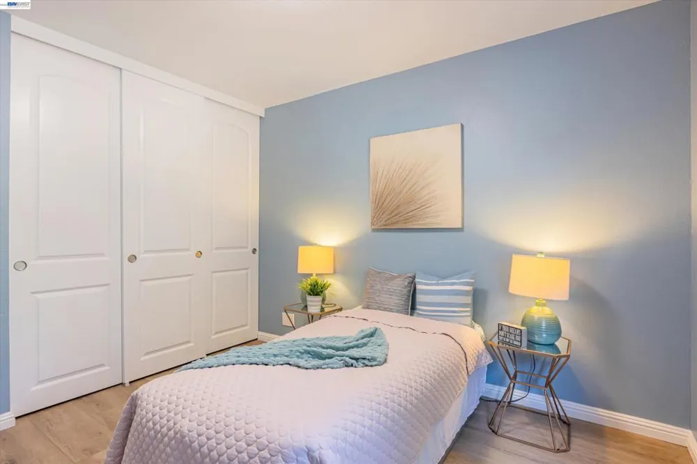1775 Panda Way #103 Hayward, CA 94541